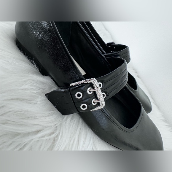 Dolce Vita Arora Ballet Mary Jane Patent Flats Sandals - Picture 15 of 15